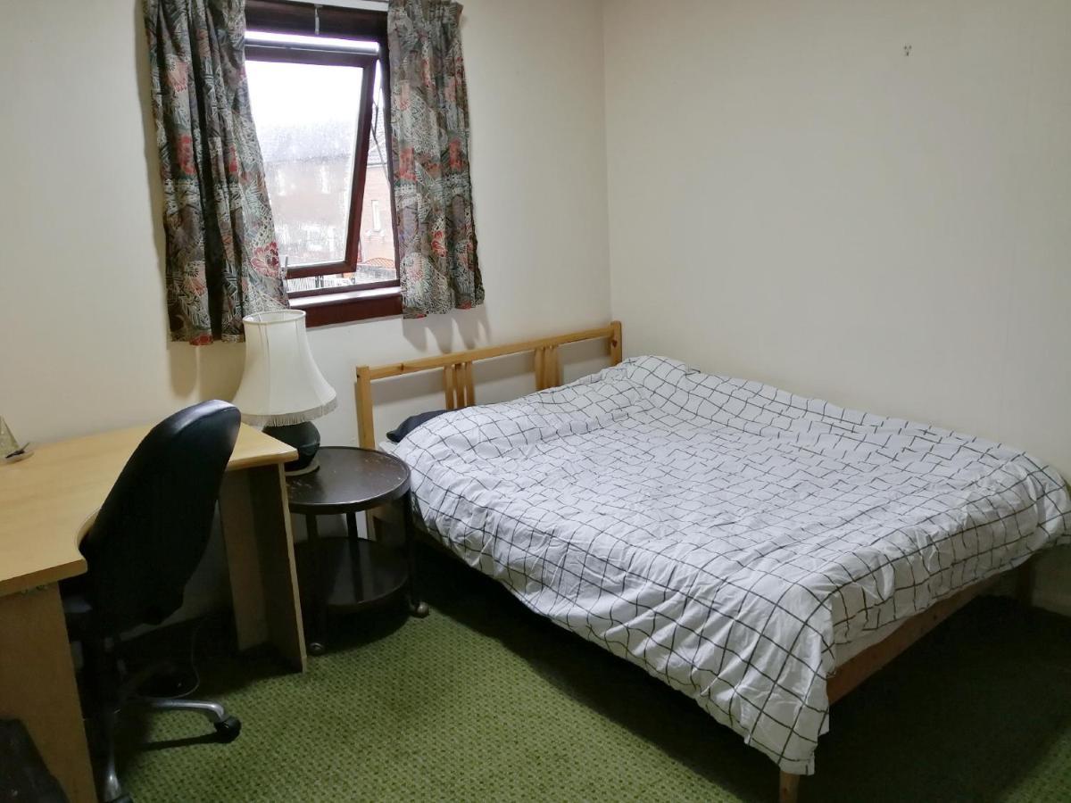 Guest House Private Room Near Glasgow City Centre 외부 사진